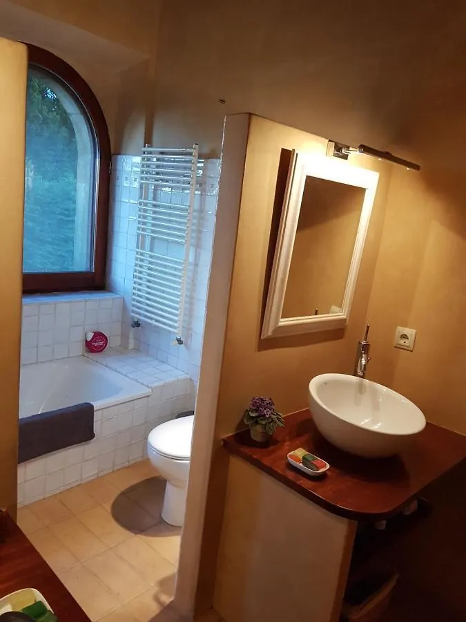 Hostal Mas Petit, Turisme Rural La Bisbal d'Emporda 0*,